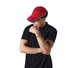 Beechfield puna-musta lippis